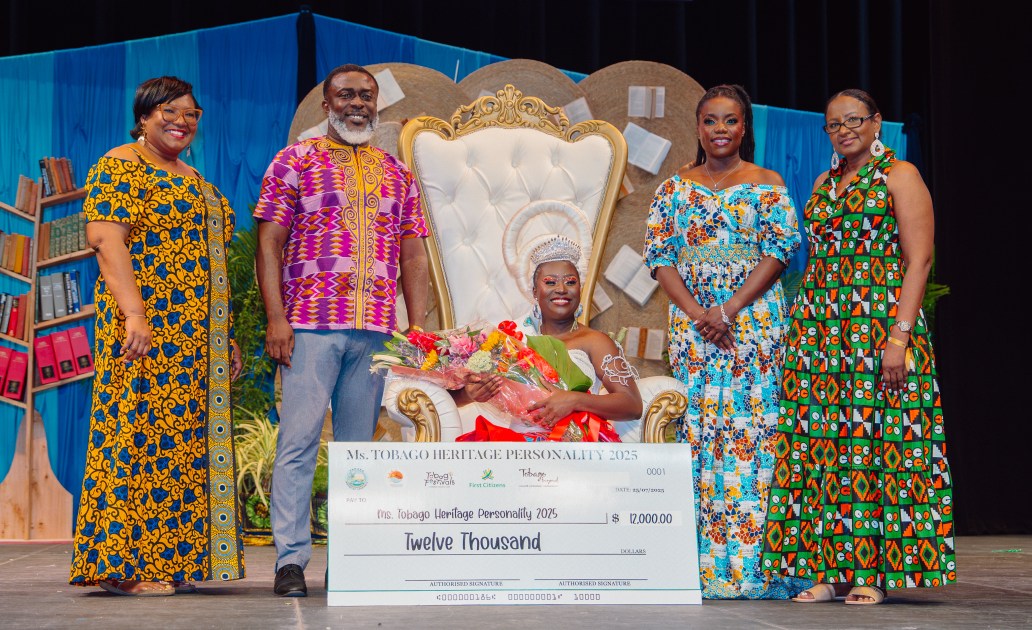 (L-R) Mrs. Tanelle Harrilal-Gill, Branch Manager First Citizens Milford Road Branch, Mr. Niall George, Assistant Secretary of Tourism, Culture, Antiquities, Ms. Tobago Heritage Personality 2025 Asha Melville, Ms. Tashia Burris Secretary of Tourism, Culture, Antiquities & Transportation and Ms. Cheryl Ann La Roche – Head First Citizens Retail Banking.